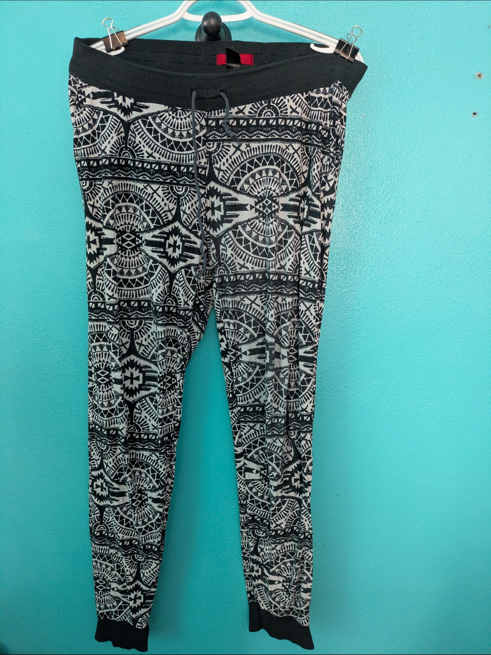 Women’s Black & White Patterned‎ Leggings